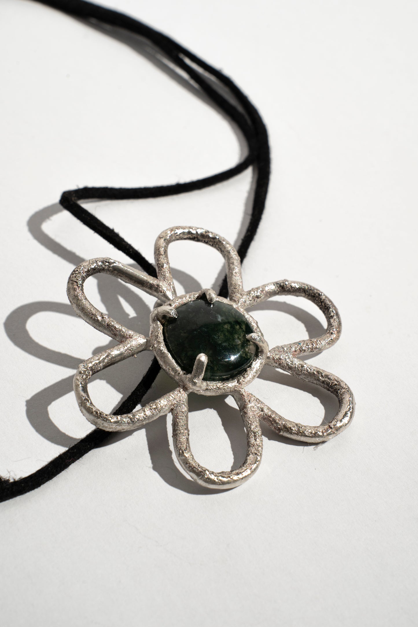 Collar Flor Cuarzo Musgoso