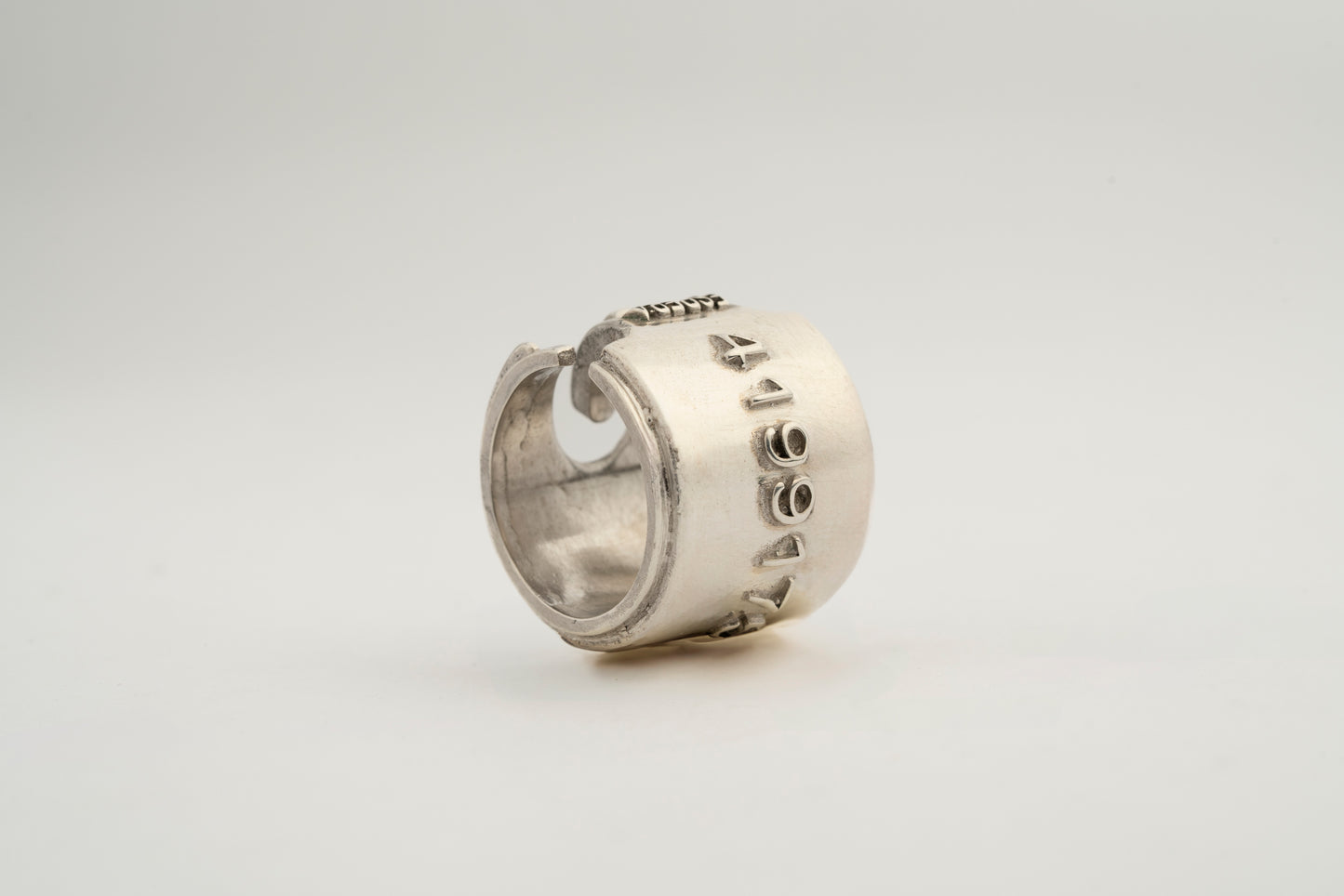 Anillo Ticket