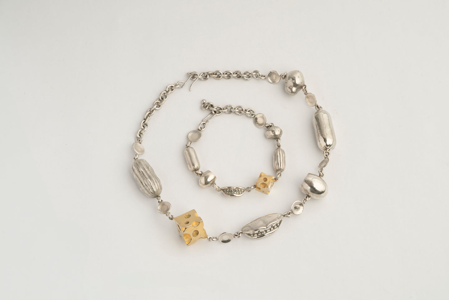 Collar Botana